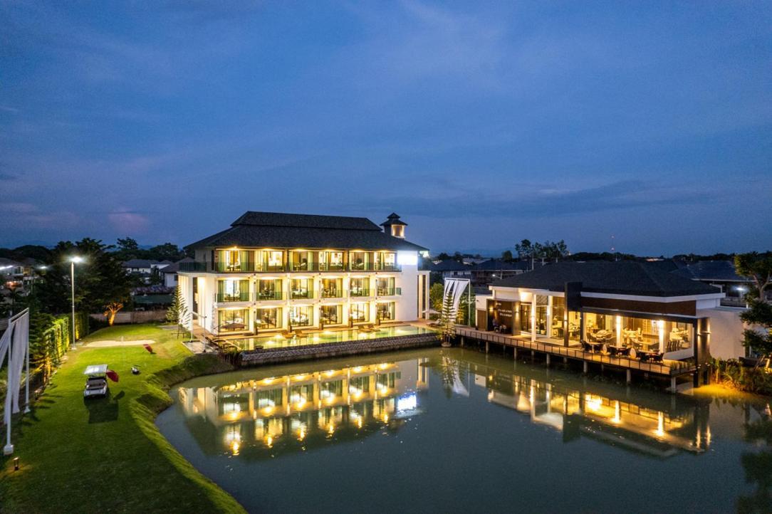 Pim Pool Villa Nan Luaran gambar