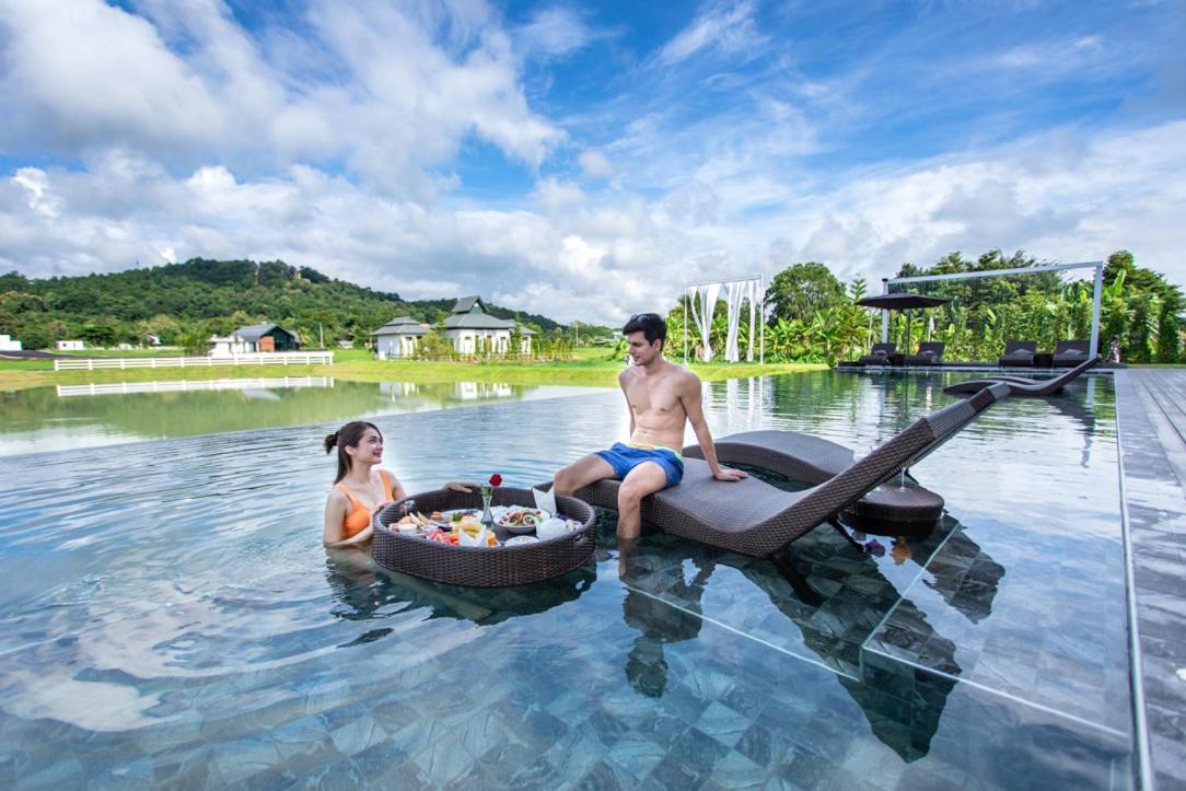 Pim Pool Villa Nan Luaran gambar
