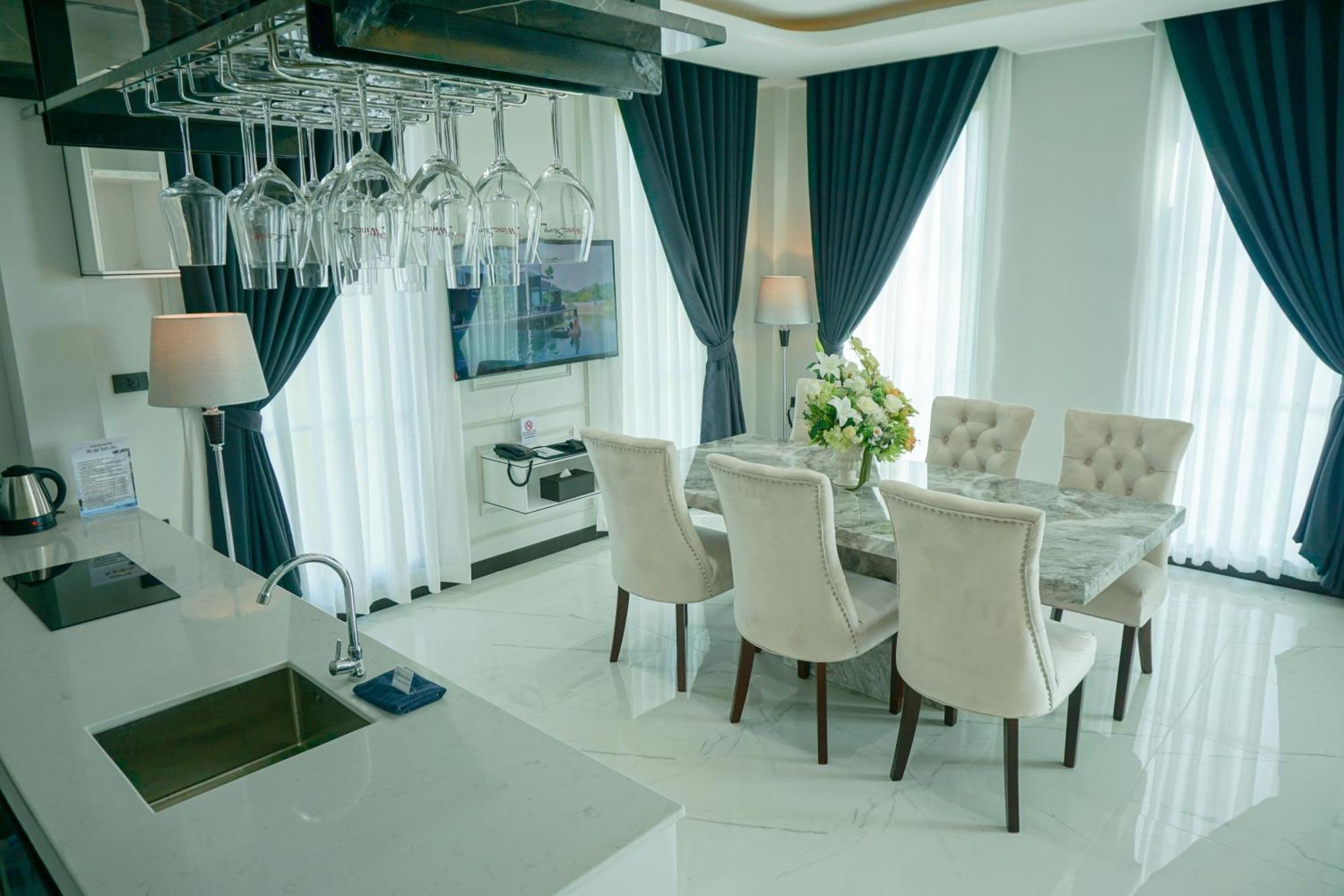Pim Pool Villa Nan Luaran gambar